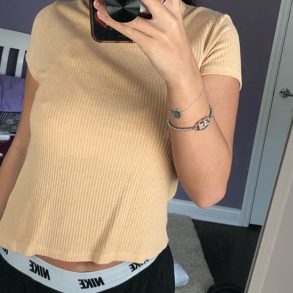 BRANDY MELVILLE orange turtle neck - Picture 2 of 2